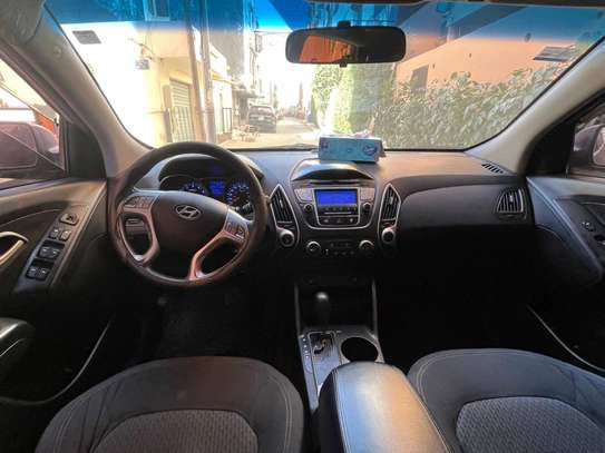 Hyundai tucson image 8