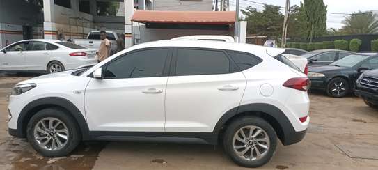 Hyundai tucson evgt 2016 image 4