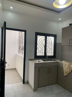 Appt F4 à louer à yoff image 8