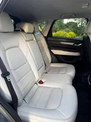 Mazda cx 5 image 4