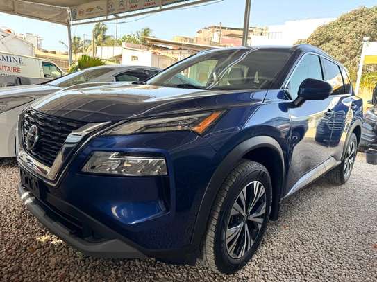 Nissan rogue image 4