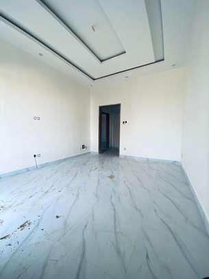 Studio moderne à Patte d'oie image 9