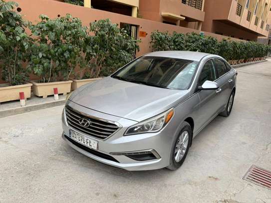 Hyundai sonata 2016 image 1