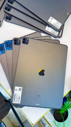 IPAD PRO 5TH generation (M1) image 1