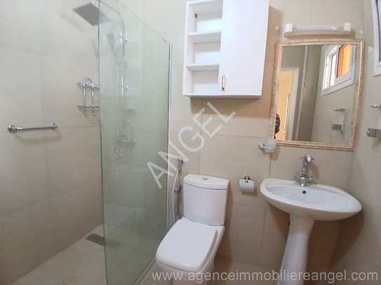 Ref_1761_GL Villa à louer aux almadies R+1 image 12