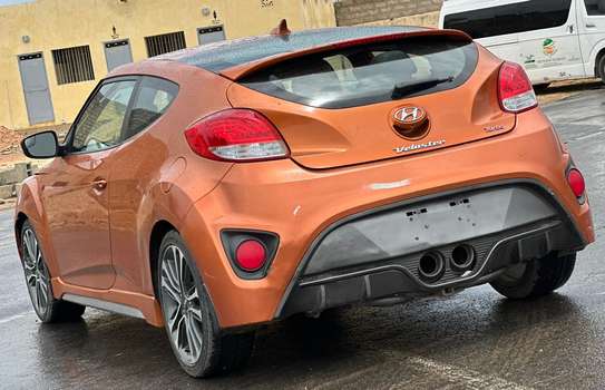 HYUNDAI VELOSTER 2016 image 9