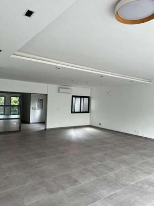 APPARTEMENT A LOUER AU POINT E image 2