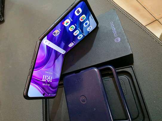 Motorola razr 50 ultra 256GB 12GB image 4