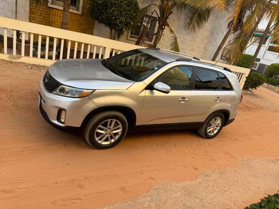 kia sorento image 7