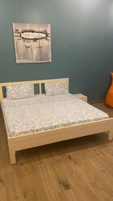 Sublime studio meublé moderne image 5