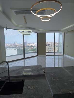 F4 3 chambres salon aux almadies vers king fath palace image 12