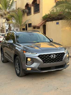 Hyundai Santafé image 3