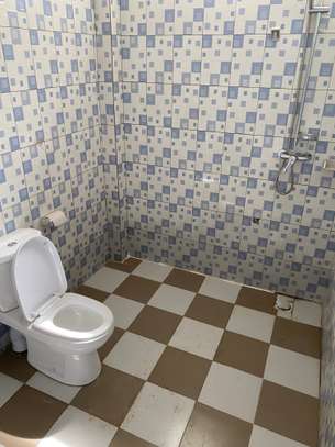 Studio meublé à ouakam image 3