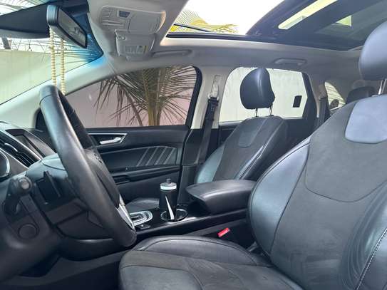 Ford edge sport image 12