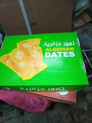 Dattes d'Algerie 05 kg avec branches image 3