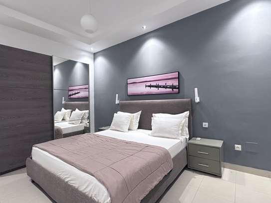 Studio meublé à louer - liberté 6 extension image 9