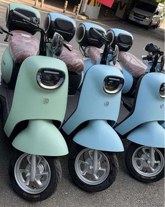 Scooter électronique Little Amy image 2