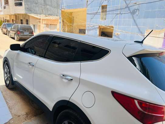 Hyundia santafe image 7