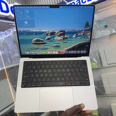 MacBook Pro M1 Pro 14 Pouces Ram 16Go SSD 512Go image 3