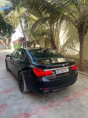 BMW SÉRIE 7 image 9