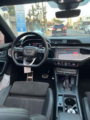 AUDI RS Q3 2021 image 11