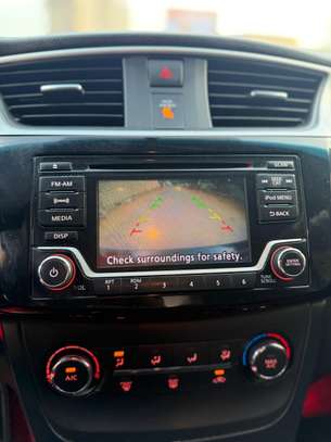 Nissan santra image 2