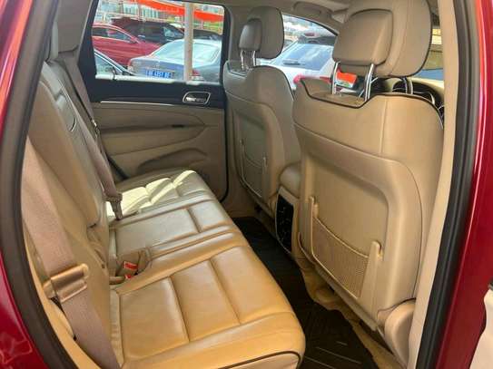 Jeep grand Cherokee image 2