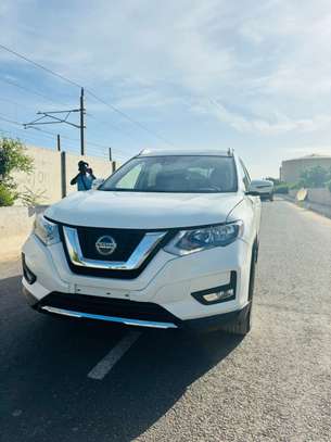 nissan rogue 2019 image 4