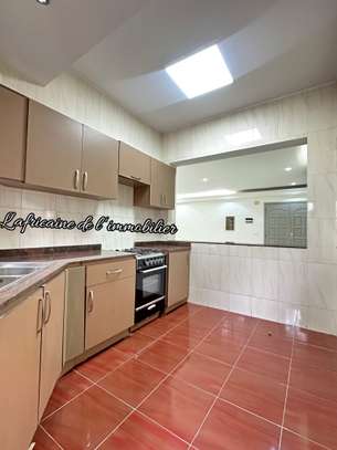 Appartement F3 à louer – Proche du lycée Jean Mermoz image 4