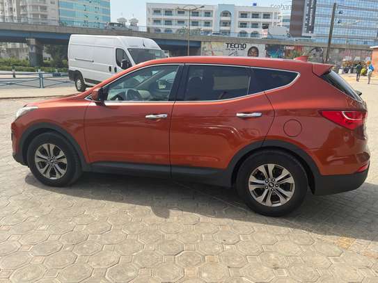 Hyundai Santafe 2016 image 6