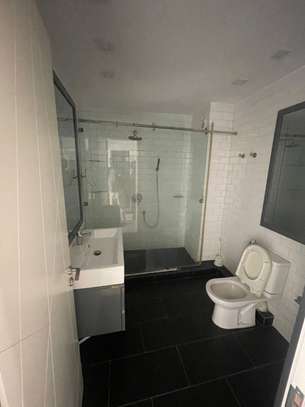 Appartement à louer au Point E image 12