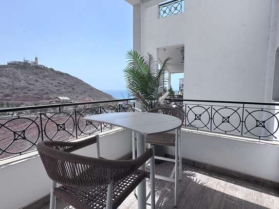 Appartement f3 avec  terrasse et vue sur mer aux mamelles image 4