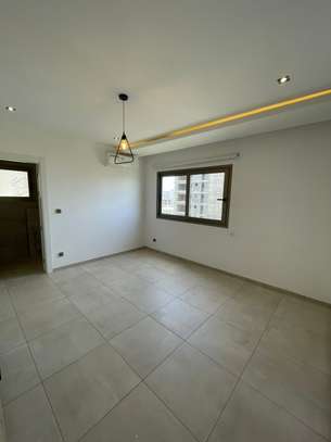 F5 A LOUER AUX ALMADIES (PAS LOIN DU KING FAHD PALACE) image 5