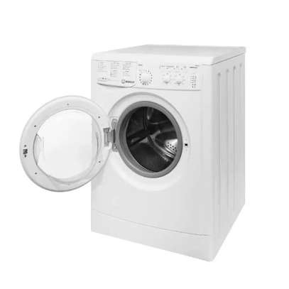 MACHINE À LAVER INDESIT 8KG BLANC EWC812184 image 2