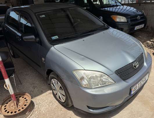 Toyota Corolla image 5