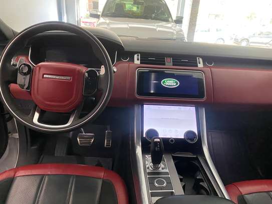 Range Rover Sport 2021 image 15