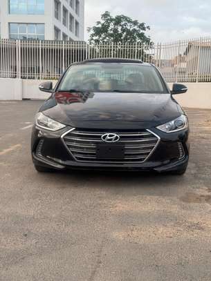 Hyundai elantra Limited image 3