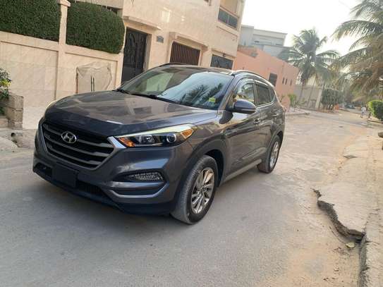 Hyundai Tucson image 1
