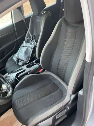 Peugeot 308 break image 9