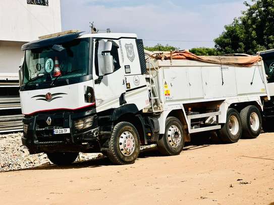 Camion Renault Benne Diesel image 5