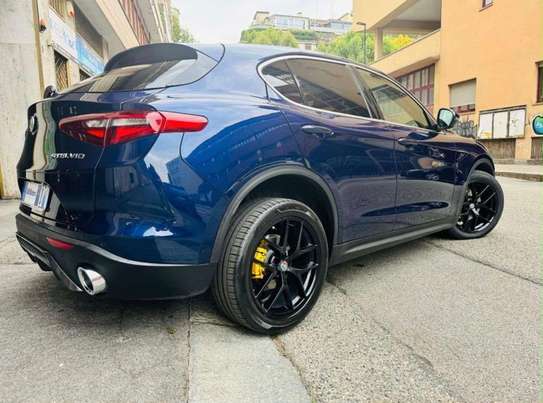 Alpha Roméo Stelvio 2019 image 6
