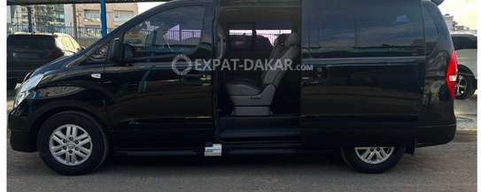 Hyundai Starex VIP Black double toit ouvrant image 2