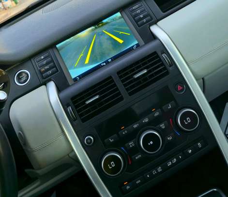 Land Rover Discovery Sport 2017 image 5