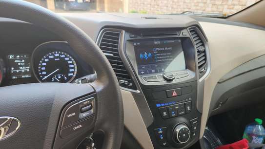 Hyundai Santa Fe 2019 image 4