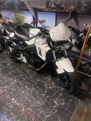 Bmw f800 2021 image 2