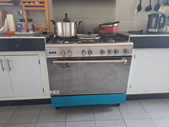 Cuisiniere 5 feux a liquider pour renivation image 4