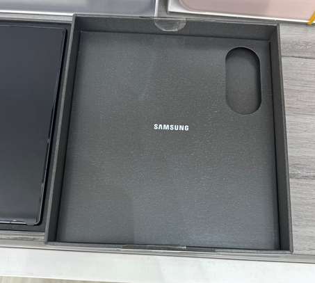 Galaxy Z Fold 7 Scellé image 4