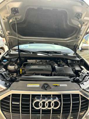 Audi Q3 S Line 2019 image 13