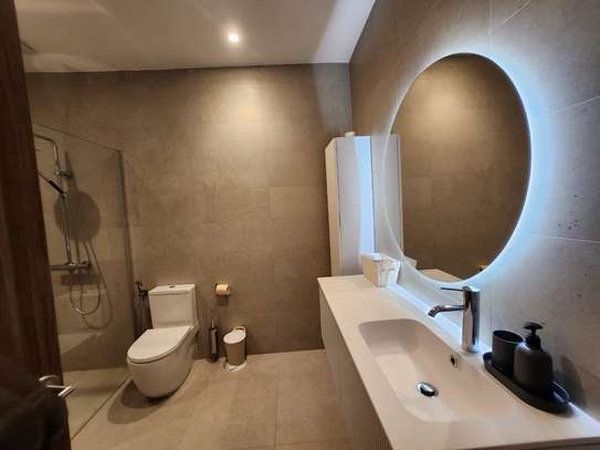 Appartement à louer 3 chambres salon image 4