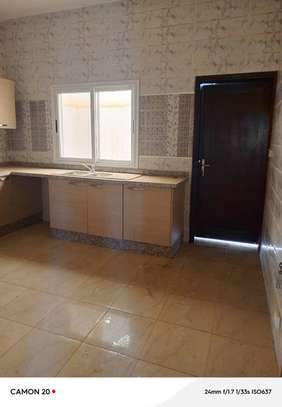 Diamnadio, villa à louer image 5
